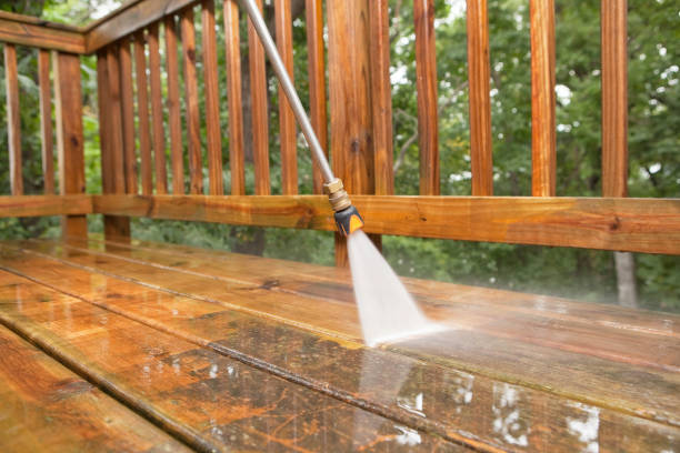Best Driveway Pressure Washing  in Madison, SD